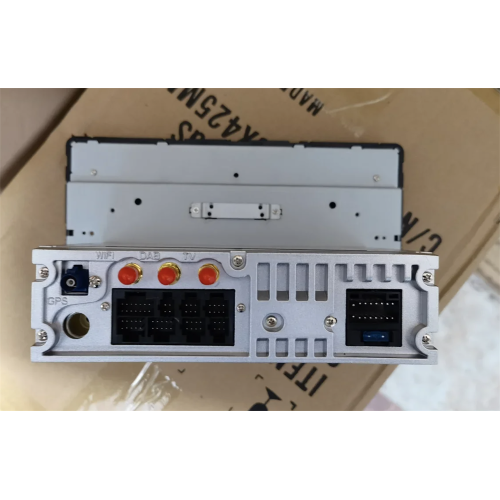 Штатная магнитола CarMedia KR-9220-S9 для Toyota RAV4 (XA50) 2018-2024 на Android 8.1