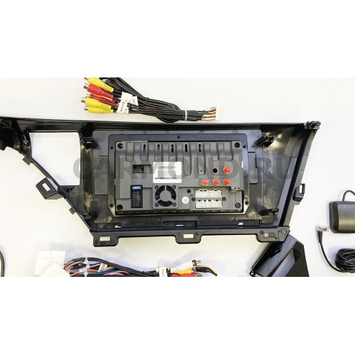 Магнитола Farcar XH1069R (S400) (6/128ГБ) для Toyota Camry V70 2018-2021 на Android 10.0