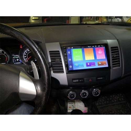 Штатная магнитола Parafar для Mitsubishi Outlander XL 2006-2012 на Android 12.0 (PF056XHD)