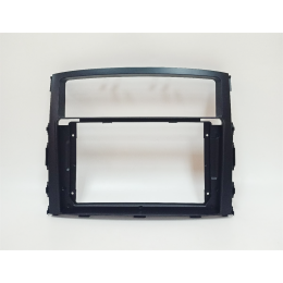 Переходная рамка 9 дюймов для Mitsubishi Pajero IV 2007-2020