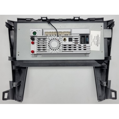Штатная магнитола CarMedia NH-T1206 для Toyota Camry V55 2015-2018 на Android 10.0