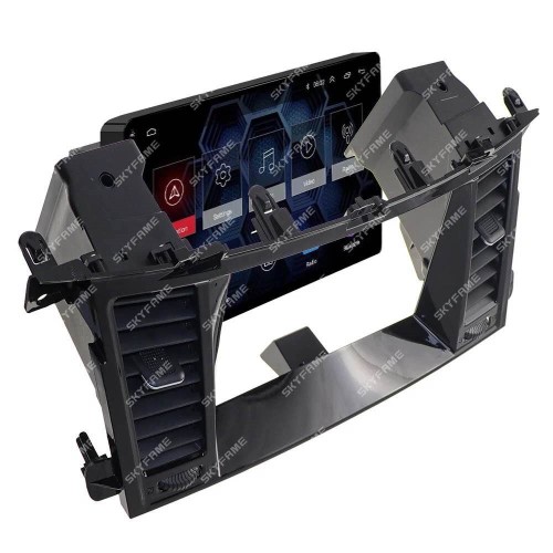 Штатная магнитола CarMedia SF-9222-J для Nissan Patrol 2014-2019 high на Android 10.0