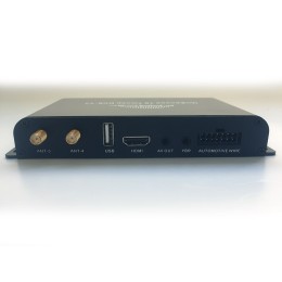ТВ-тюнер FarCar DVB-T2 (4 антенны)