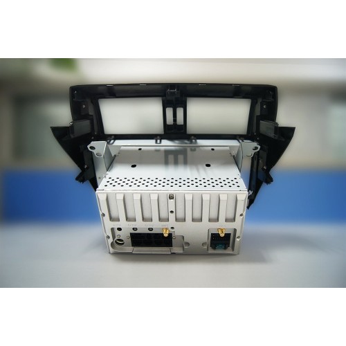 Штатная магнитола CarMedia QR-1048 для Toyota Land Cruiser Prado 150 2013-2016 на Android 6.0