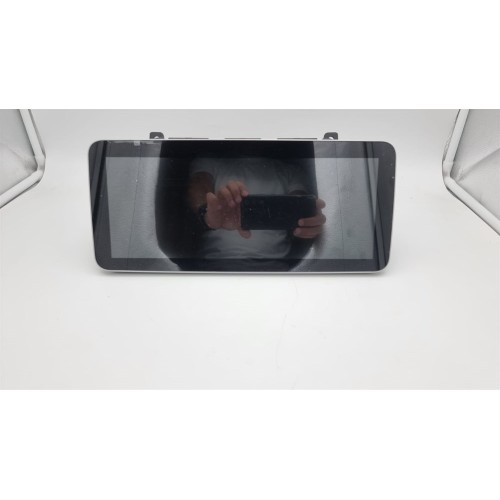 Штатная магнитола CarMedia KR-12019 для Hyundai Santa Fe IV 2018-2021 на Android 10.0