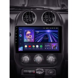 Штатная магнитола Teyes CC3 4/32 ГБ для Jeep Compass I, Liberty (Patriot) 2009-2013 на Android 10.0