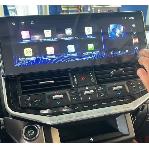 Штатная магнитола CarMedia ZH-T1602 для Toyota Land Cruiser 200 2007-2015 top на Android 12.0