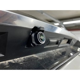 Универсальная автомобильная камера высокого разрешения CARMEDIA ZF-7204H-FR-1080P-CVBS (кронштейн на саморезах, тип 