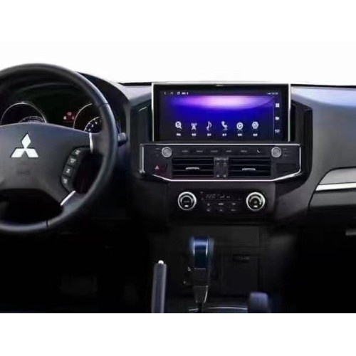 Штатная магнитола CarMedia ZH-M1207 для Mitsubishi Pajero IV 2006-2019 на Android 12.0