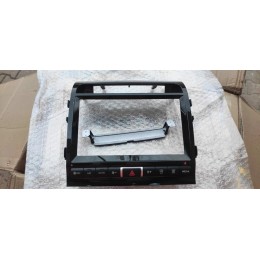 CarMedia SF-1620-3-B-D (с кнопками) для Toyota Land Cruiser 200 2007-2015 top на Android 10.0