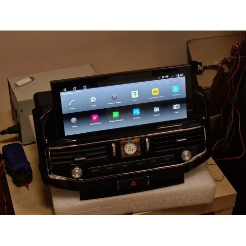 Штатная магнитола CarMedia ZH-T1206 для Toyota Land Cruiser 200 2007-2015 top на Android 13.0