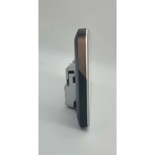 CarMedia MKD-JP001-TYJ-OL-1051-Q для Chrysler 2006-2018 на Android 12.0