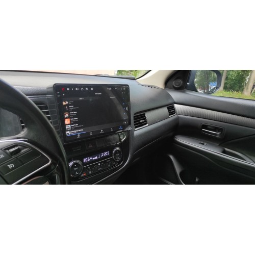 Автомагнитола RedPower 2K 85156 4/64 ГБ для Mitsubishi Outlander III 2013-2020 на Android 14.0