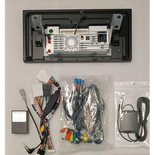 Штатная магнитола CarMedia YL-T1219 для Toyota CAMRY V80 2024+ на Android 13.0