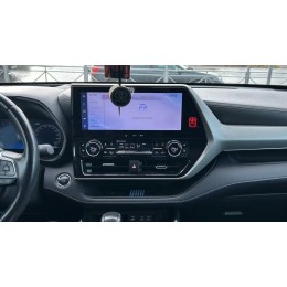 CarMedia YL-T1215L для Toyota Highlander 2022+ на Android 13.0