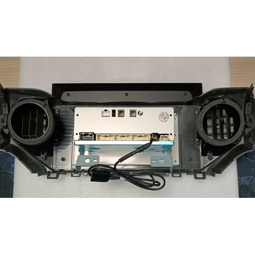 Штатная магнитола CarMedia MRW-1305 для Toyota Tundra II 2013-2021 на Android 12.0