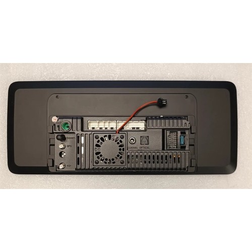 Штатное головное устройство CarMedia HP-R1220-FW-8256-UH для Range Rover 2005-2012 DENSO на Android 13.0